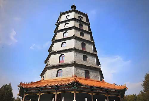 红色文化润心田：塞罕坝模范人物赋能干部党性建设