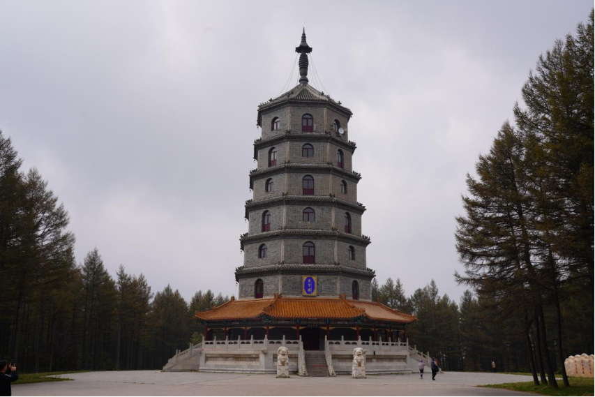 塞罕坝精神融入党建培训 契合新时代党建要求