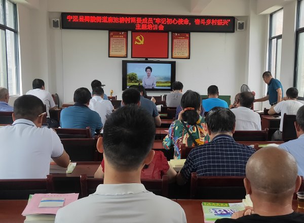 千余名干部奔赴塞罕坝 红色教育培训走心密码揭晓